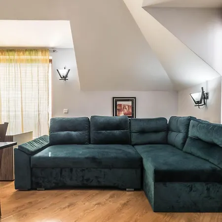 Fantasy Apartment *