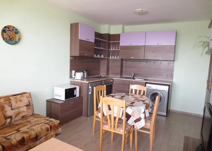 Fantasy アパート